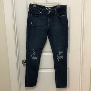Levi’s 711 skinny jeans
